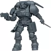 Ilustracja produktu Figurka Ultramarines Lieutenant in Phobos Warhammer 40,000 Artist Proof  18 cm