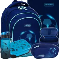 Ilustracja AstraBag Zestaw Szkolny 5el. Football Light Plecak 502025020 + Worek 507025009 + Piórnik 503025025 + Z17008 + Z18008