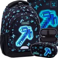 Ilustracja produktu AstraBag Zestaw Szkolny Dark Pixel 3el. Plecak 502025014 + Worek 507025007 + Piórnik 503025018