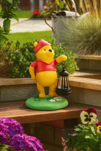 5. Lampka Solarna Disney Gnom - Kubuś Puchatek