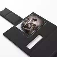 12. Gamegenic: Arkham Horror - Investigator Deck Tome - Pudełko na Karty - Guardian (Black-Blue)