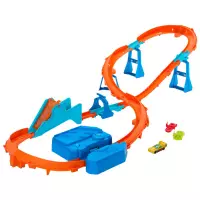 1. Mattel Hot Wheels Track Creator Tor Super Skok Zestaw z Napędem JDB49