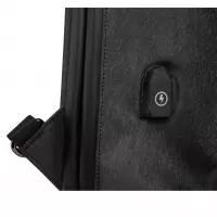 8. R-Bag Plecak Męski na Ramię z USB Pump Black Z131