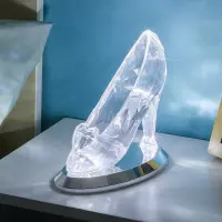 8. Lampka 3D Disney Kopciuszek  - Szklany Pantofelek