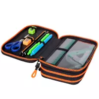 2. CoolPack Jumper 3 Piórnik Trzykomorowy Z Wyposażeniem Badges B E67023