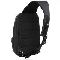 3. R-Bag Plecak Męski na Ramię z USB Magnet Black Z041