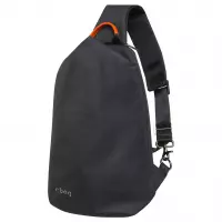 2. R-Bag Plecak Męski na Ramię z USB Pump Black Z131