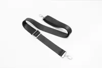 4. Gamegenic: Game Shell XL 650+ - Etui na Karty - Black