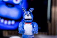 11. Stojak Five Nights At Freddy's: Bonnie