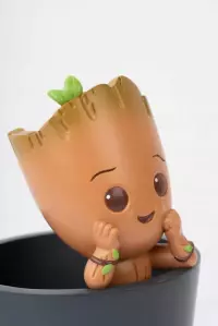2. Przybornik - Marvel Groot