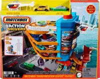 1. Matchbox Zestaw Centrum Transportowe Garaż + 3 Auta HXL47