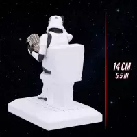 3. Figurka Szturmowiec na Kibelku 