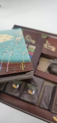 8. OUTLET  Boso przez Świat