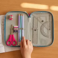 3. AstraBag Piórnik Trzykomorowy z Wyposażeniem AC31 Candy Bunny 503026002