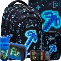 1. AstraBag Zestaw Dark Pixel 5el. Plecak 502025014 + Worek 507025007 + Piórnik 503025017 + 511025003 + 511025004