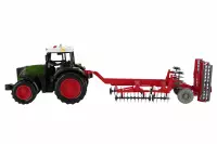 9. Mega Creative Traktor + Akcesoria 545688