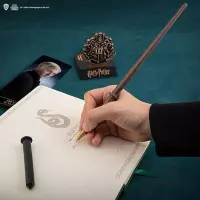 4. Harry Potter Długopis Różdżka + Stojak z Zakładką 3D - Draco Malfoy