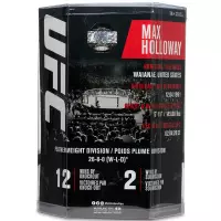 2. Figurka Max Holloway UFC Posed 18 cm