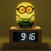 6. Lampka 3D z Budzikiem Minionki - Bob