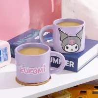 5. Kubek z Tłoczonym Wzorem - Kuromi 
