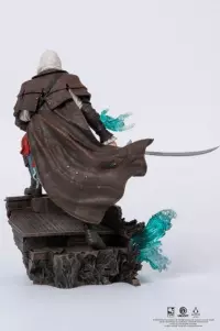 4. Figurka Assassin's Creed BLack Flag Edward Kenway 1/8