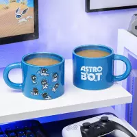 6. Kubek z Tłoczonym Wzorem Astro Bot 