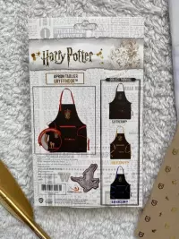 4. Fartuch Kuchenny Harry Potter - Gryffindor