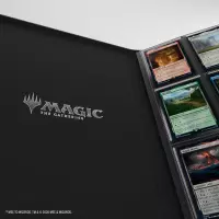 7. Gamegenic: Magic the Gathering - The Hobbit - Zip-Up Album 18-Pocket - Villain 1 (alternate design 3)/ Human 1
