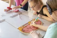 4. Co w brzuchu burczy?