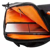 5. R-Bag Plecak Męski na Ramię z USB Pump Black Z131