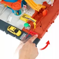 3. Matchbox Zestaw Centrum Transportowe Garaż + 3 Auta HXL47