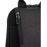 10. R-Bag Plecak Męski na Ramię z USB Magnet Black Z041