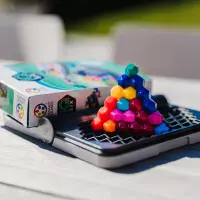 2. Smart Games IQ Six Pro (ENG)