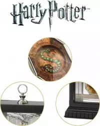 3. Replika 1/1 Salazar Slytherin’s The Horcrux Locket Harry Potter