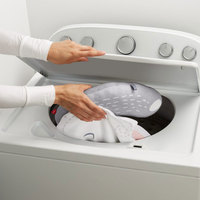 6. Fisher Price Mata Króliczek Mata Do Masażu i Przewijania Dla Niemowlaka GJD32