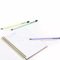 2. Kidea Ołówek z Gumką Drewniany HB Trójkątny 518272