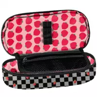 2. BeUniq Piórnik Tuba Usztywniona Strawberry Check BU26TR-013