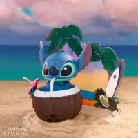 10. Figurka Disney Stitch w Kokosie