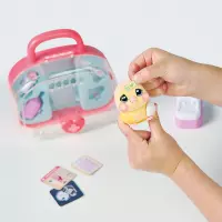 9. Cobi Little Live Pets Kurczak ET26791