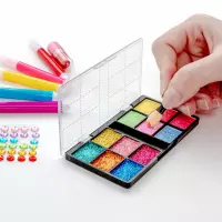 6. Kidea Zestaw Kreatywny Make-Up 582397