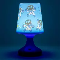 6. Lampka Nocna - Astro Bot