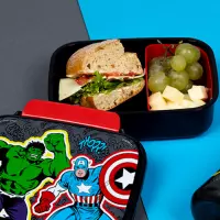 5. Undercover Scooli Śniadaniówka Avengers AVJA9903