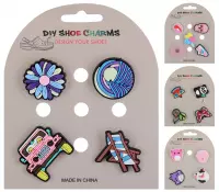 1. Mega Creative Przypinka Gumowa Pins 4szt. 598197