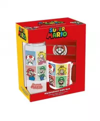 1. Zestaw Prezentowy Super Mario: Butelka Plastikowa + Kubek + Magnes