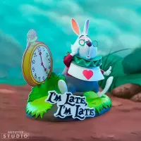 4. Figurka Disney - Biały Królik