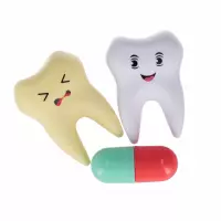 3. Mega Creative Zestaw Lekarski Dentysta 574055